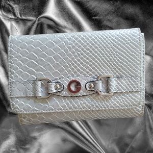 Guess Silver Textured Wallet with Sophisticated Design